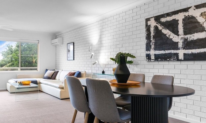 Lake Macquarie City Council Casa | Family Getaway in Belmont