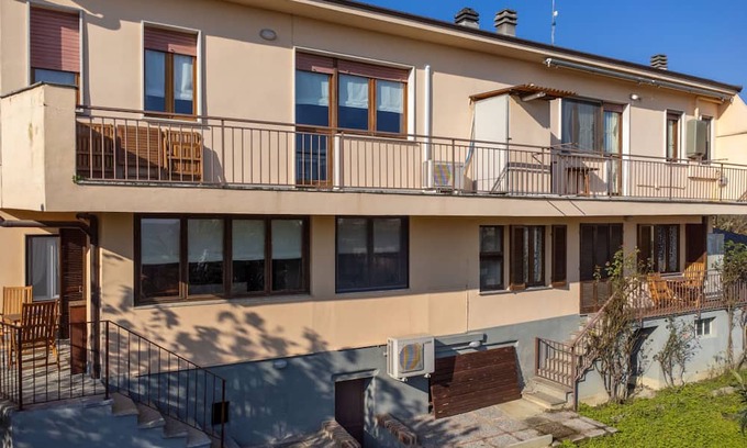Castagnole Monferrato Apartamento | Il Borghetto di Castagnole by Interhome