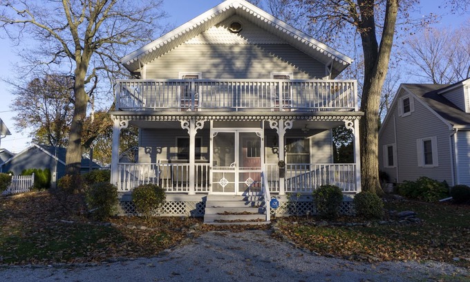 Lakeside Cabaña | 327 Elm Ave in Lakeside