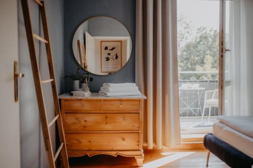 Dresden Apartamento | Zentrumsnah, Balkon, 2 Smart TV, schnelles WiFi