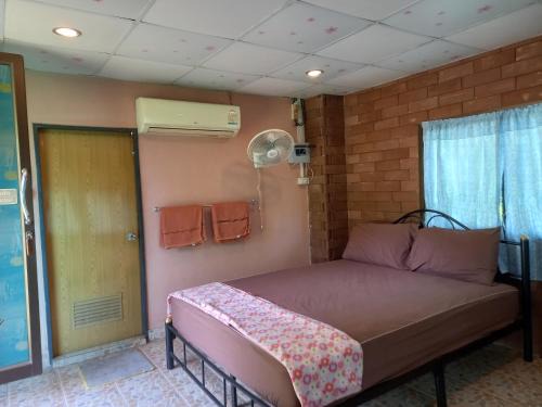 Sai Yok Casa | เนินอิ่มเอมโฮมเสตย์