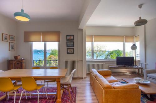 Kabatas Apartamento | Waterfront Apartments with a Stunning View
