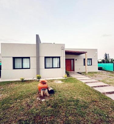 Salta Casa | CASA- LOS OLIVOS