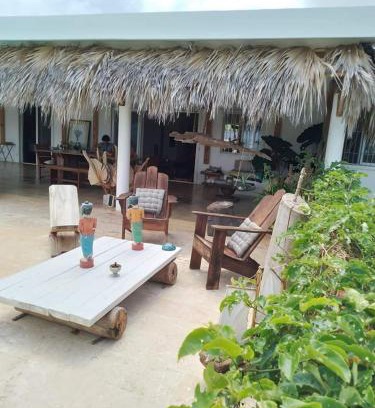 Las Galeras Cama Y Desayuno | The Coconut Guest Room