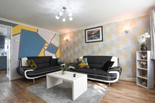 Portsmouth Casa | Spacious 4Bed Family Home near Port Solent
