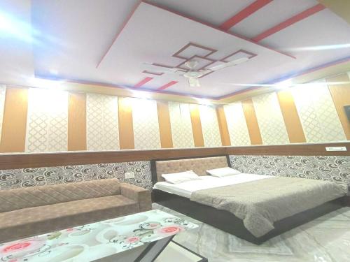 Bharatpur Hotel | OYO hotel dream palace