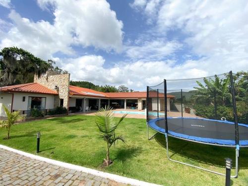 Ratones Casa | Exclusiva Casa de Campo próximo à praia de Jurerê.