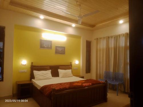 Gunehr Casa | KAMAKSHI GUEST HOUSE