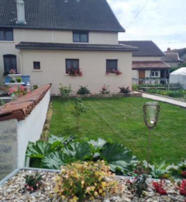 Lanty-sur-Aube Cama Y Desayuno | A la maison du Bonheur