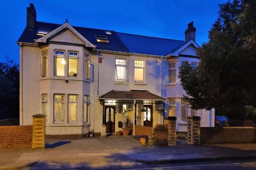 Penarth Cama Y Desayuno | Weaver's House B and B