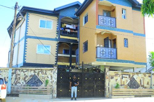 Bonaberi Apartamento | Home of Love.
